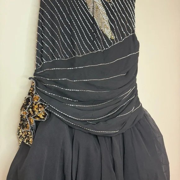 Authentic Vintage 20s Flapper 100% Silk Beaded Gold Black Flower Appliqué Dress
